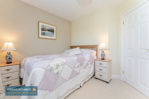 Bedroom- click for photo gallery